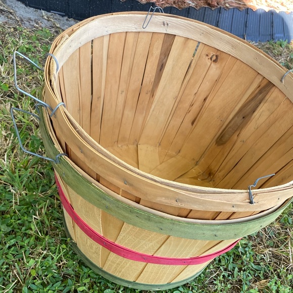 VTG Bushel Basket Farmcore Bundle - Picture 16 of 16